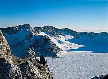 《Apex英雄》万蒂奇角色预告 一位狙击高手